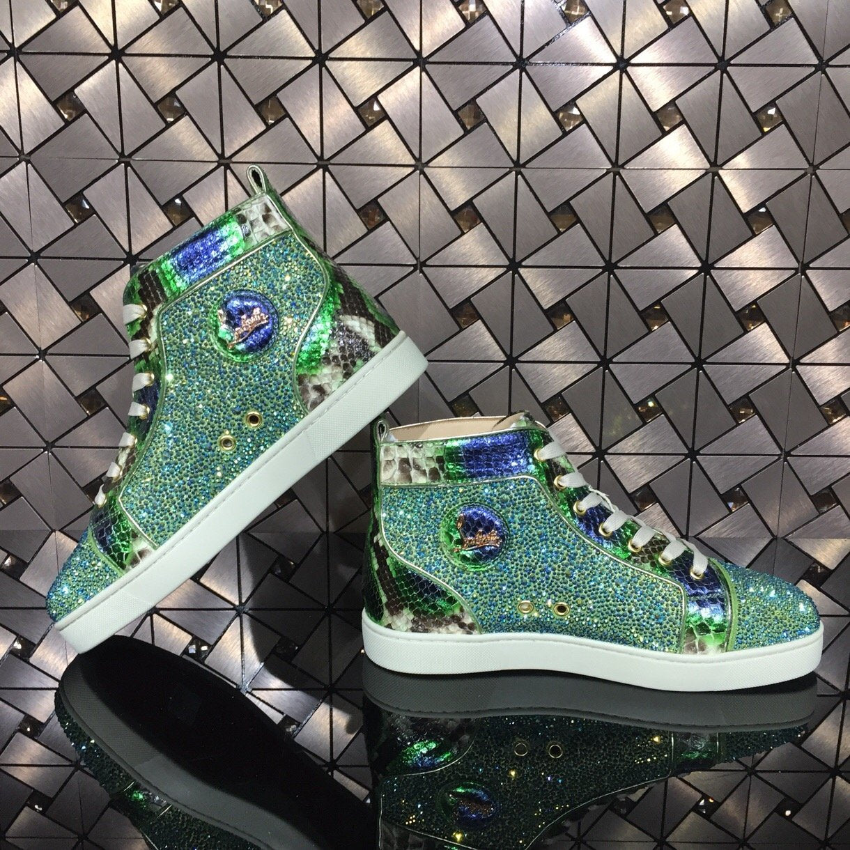 Sneakers