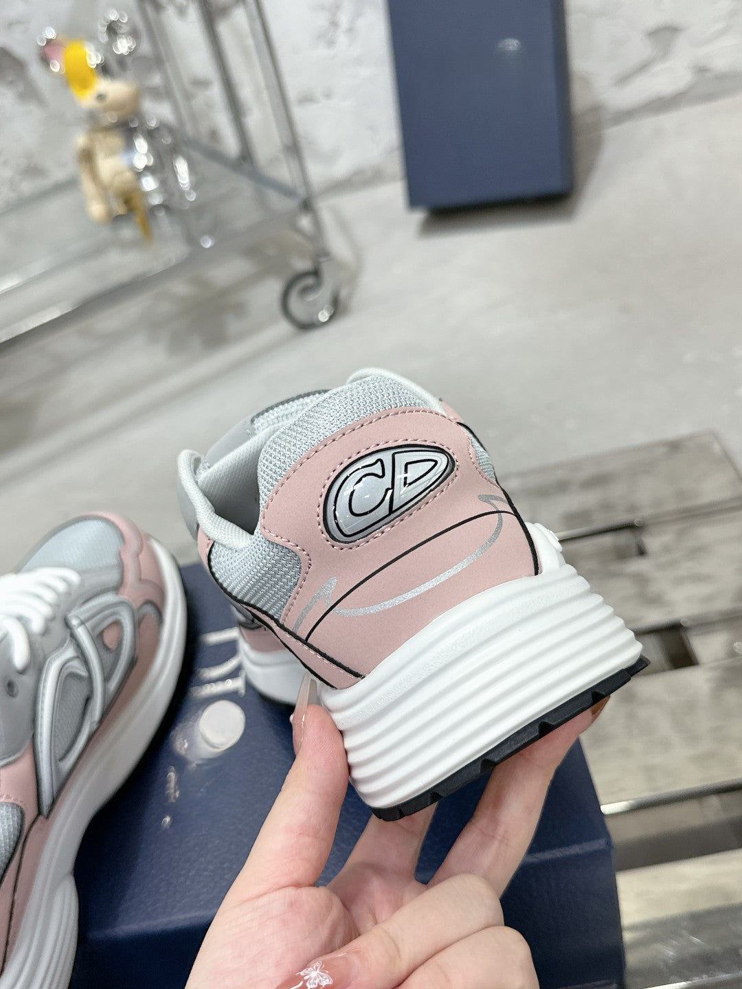 Sneakers