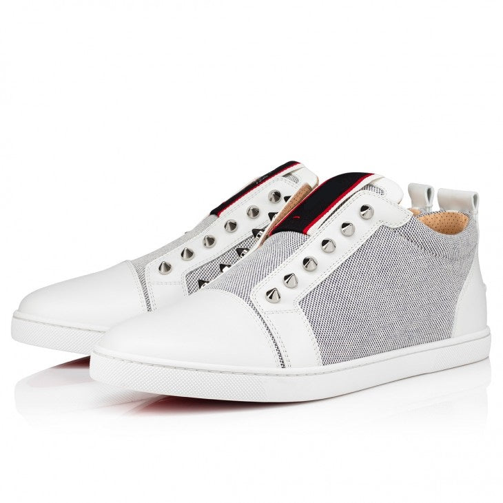 Sneaker