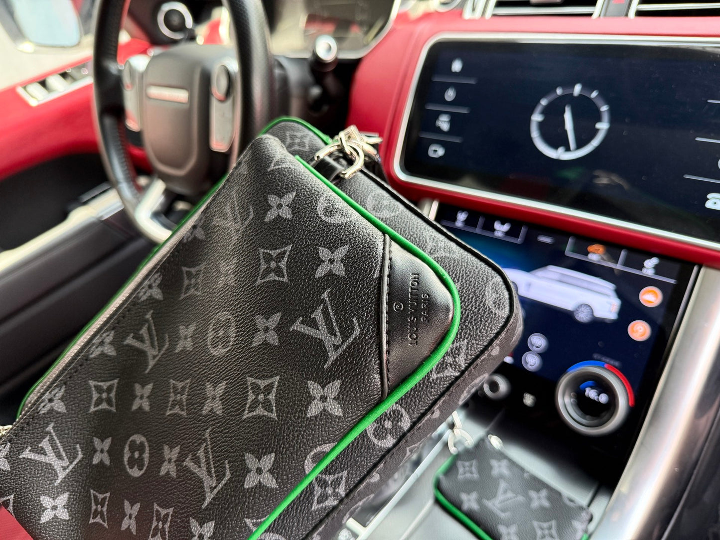 Shoulder Bags