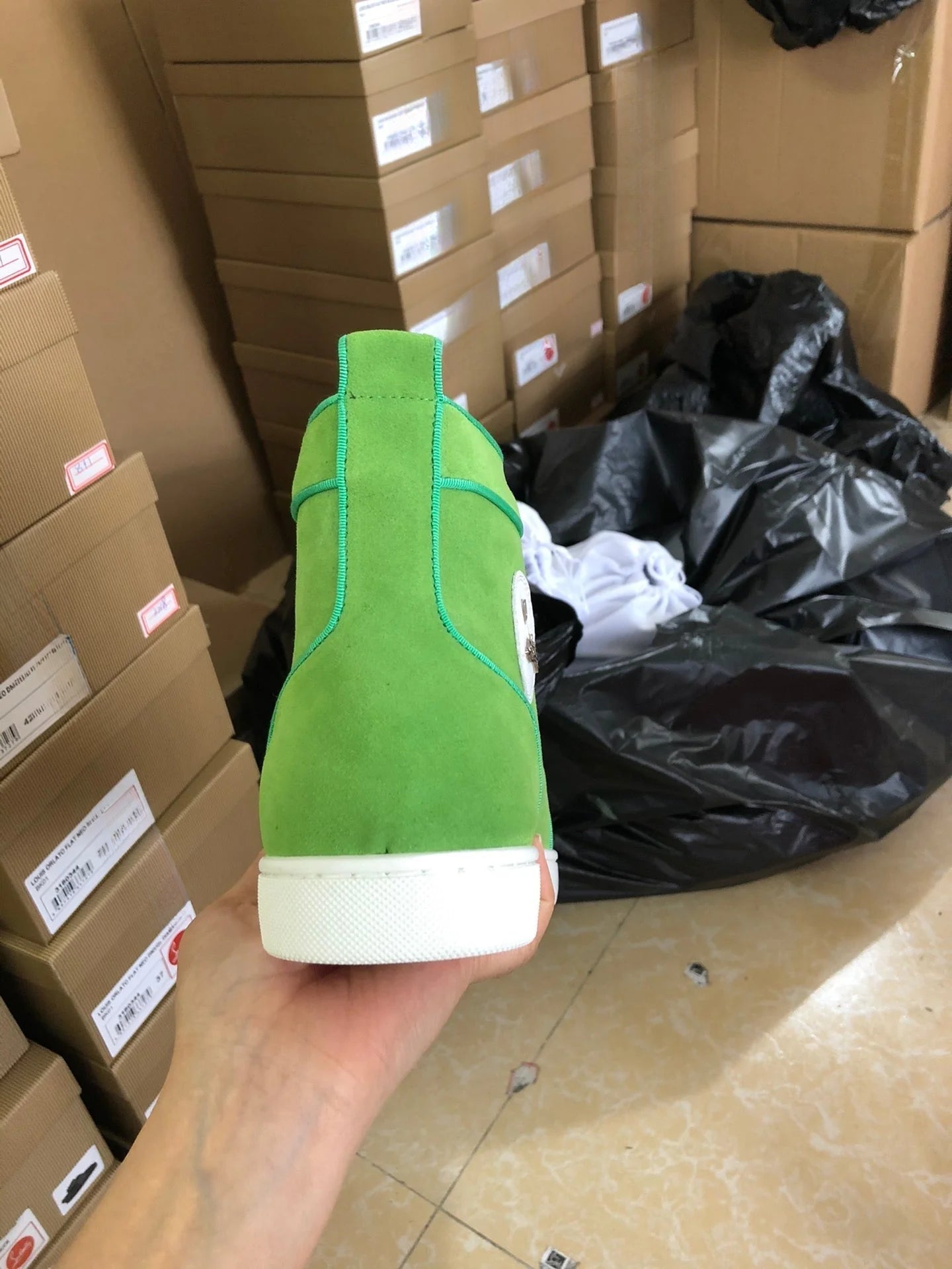 Sneaker