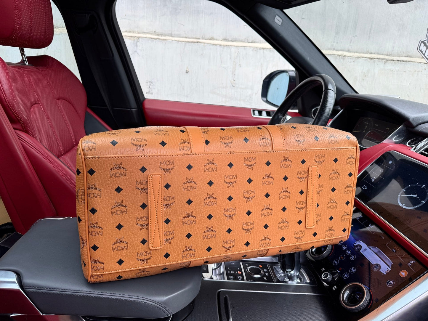 Shoulder Bags