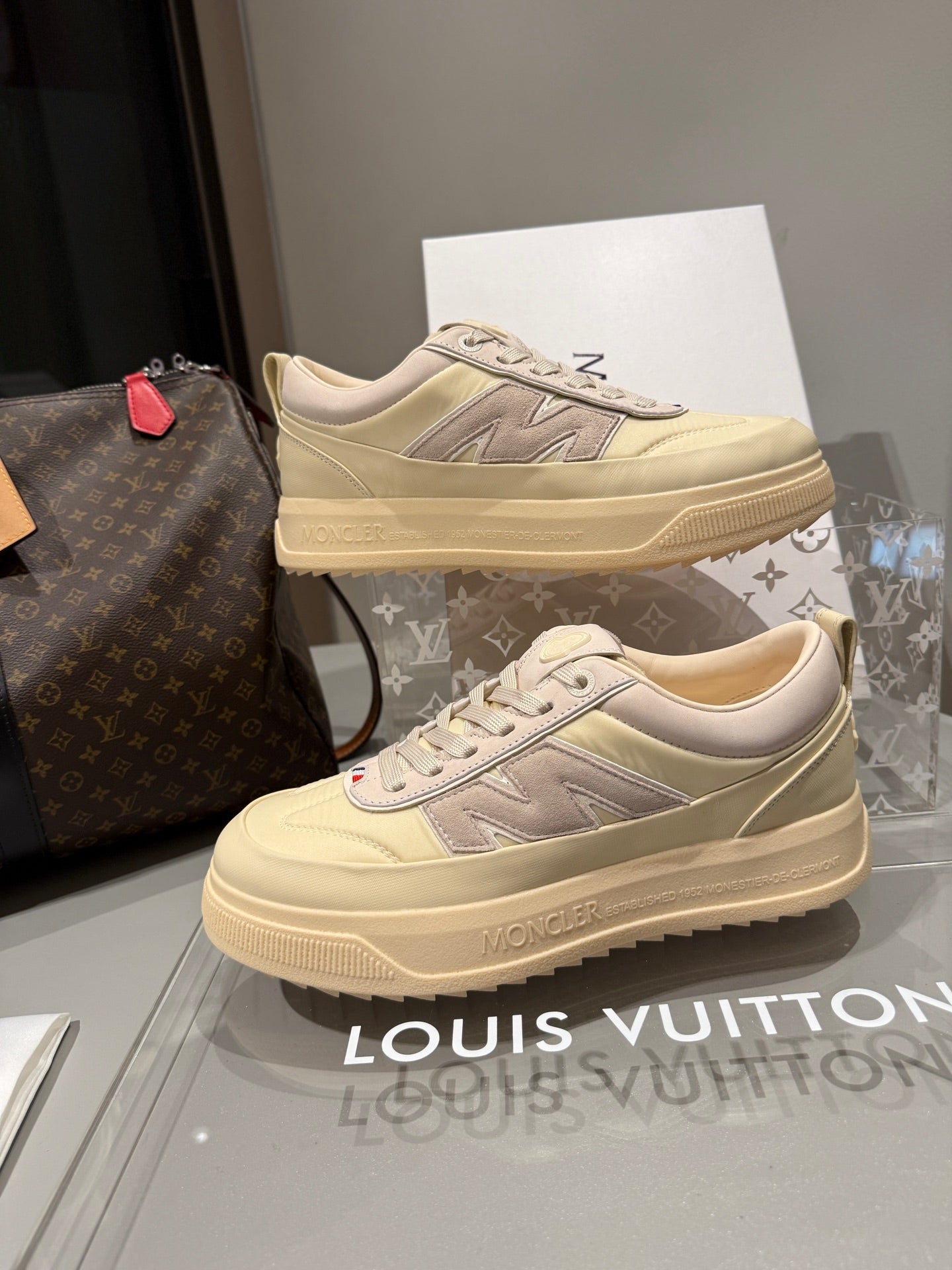 Sneakers