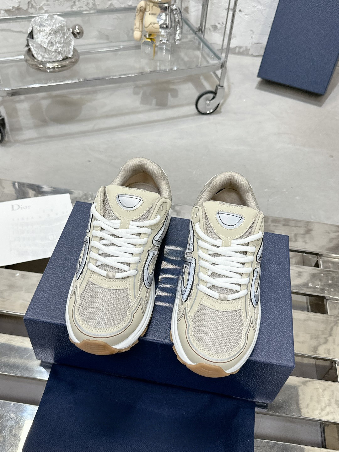 Sneakers
