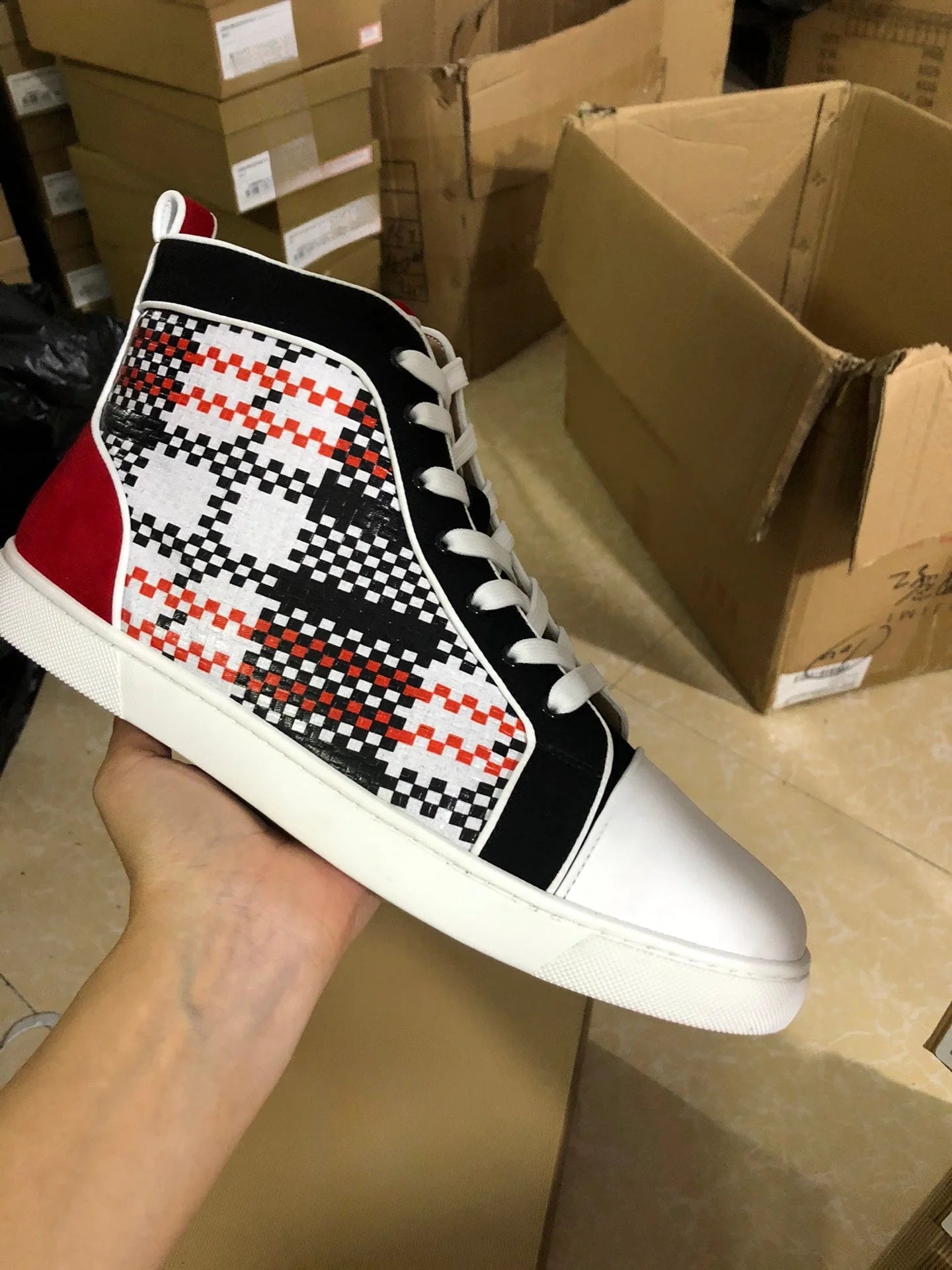 Sneaker