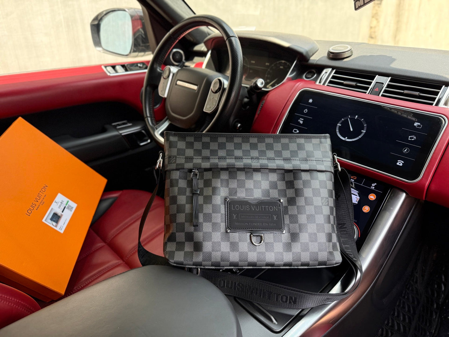 Shoulder Bags