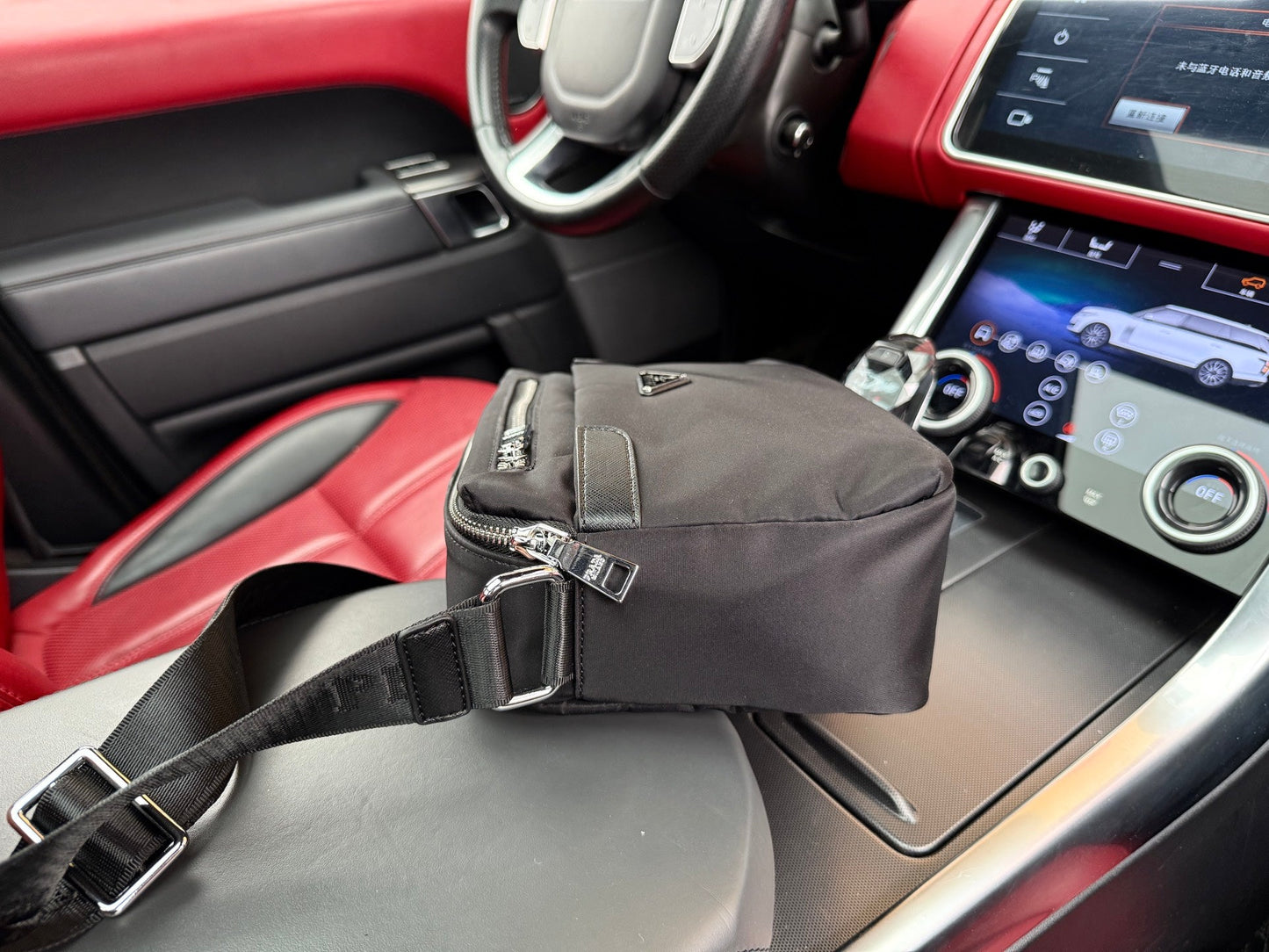 Shoulder Bags
