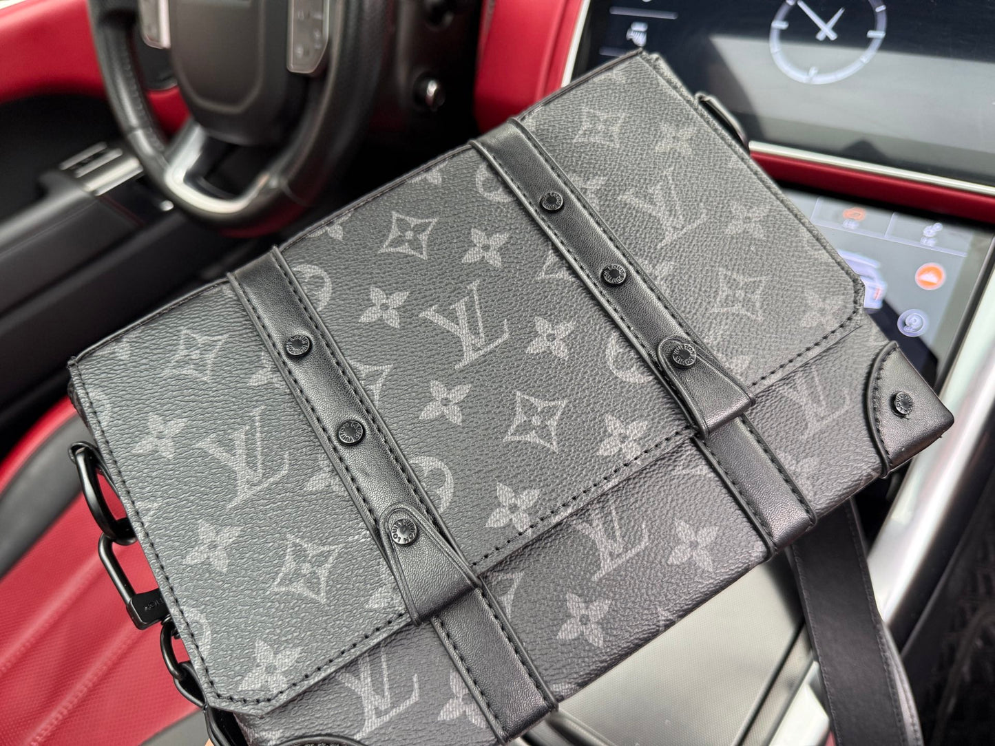 Shoulder Bags