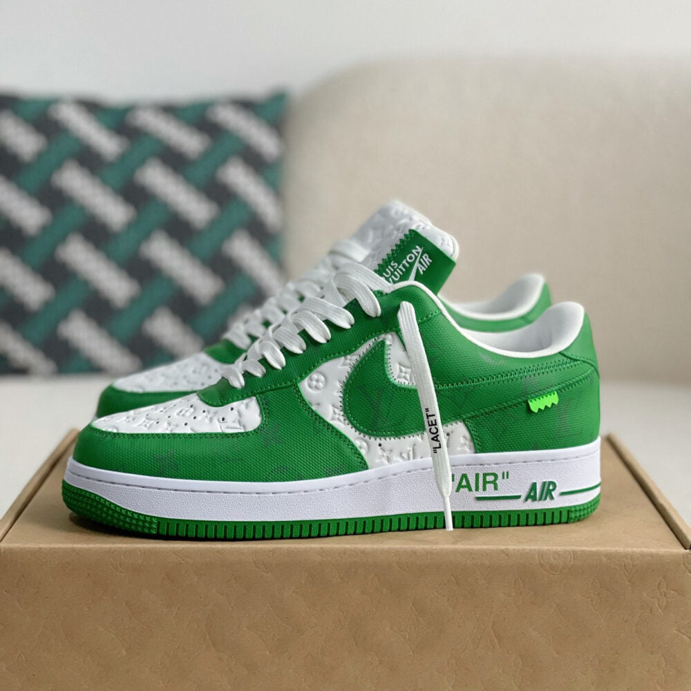Sneaker