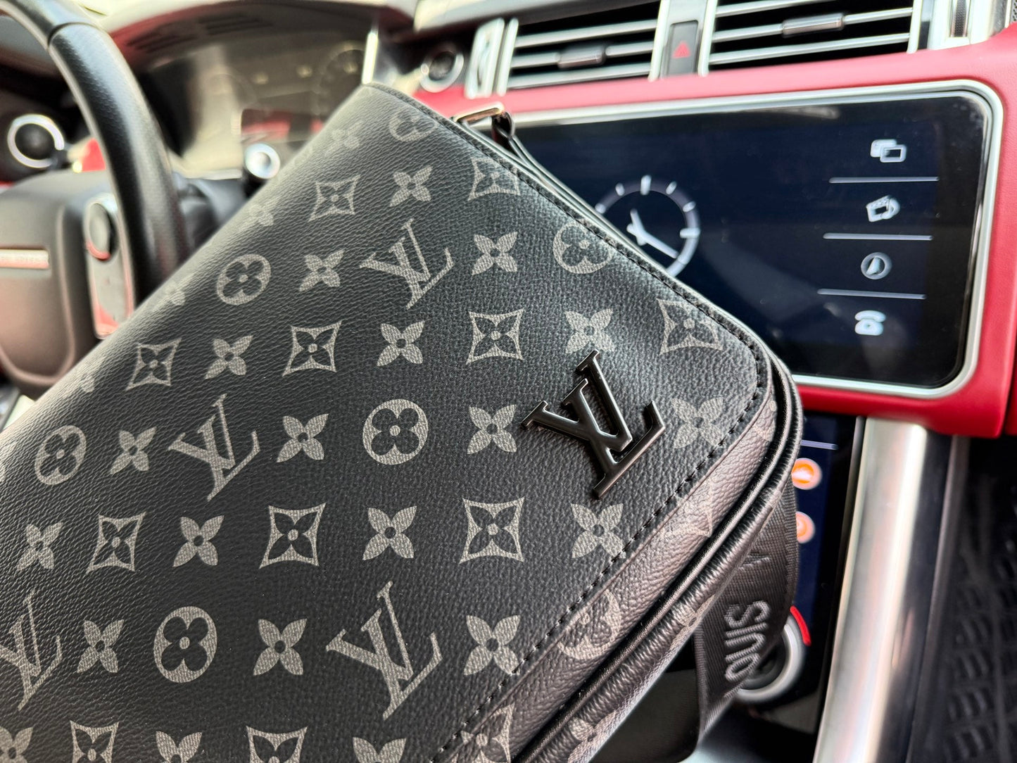 Shoulder Bags