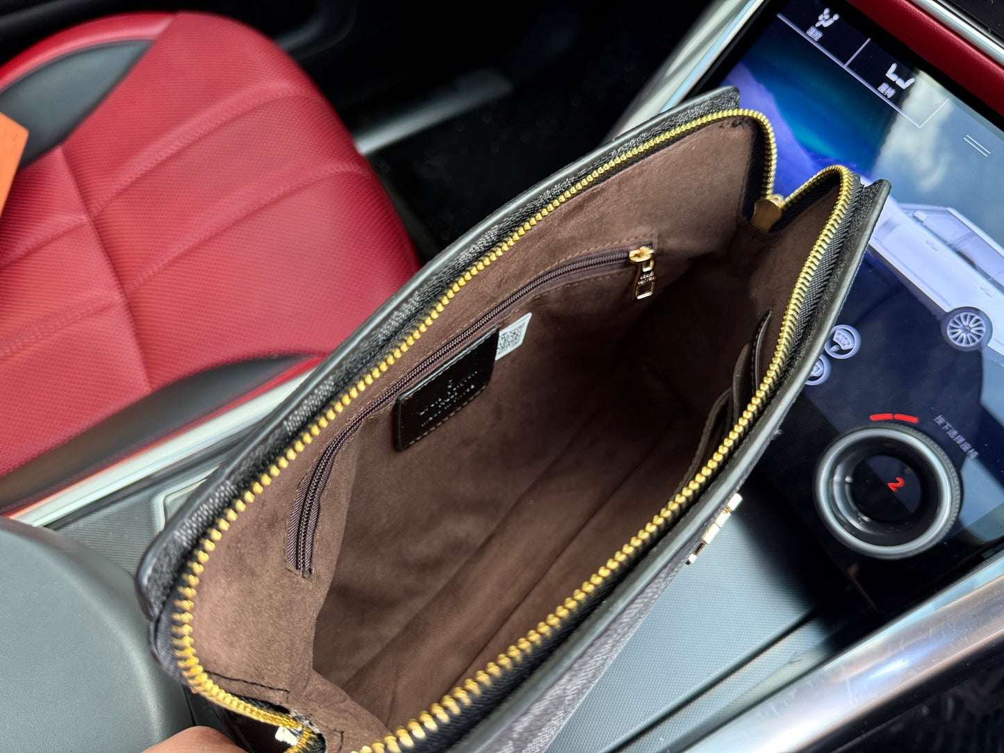 handbag