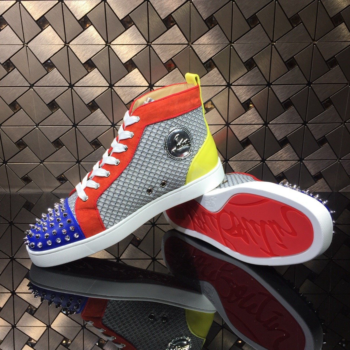 Sneakers