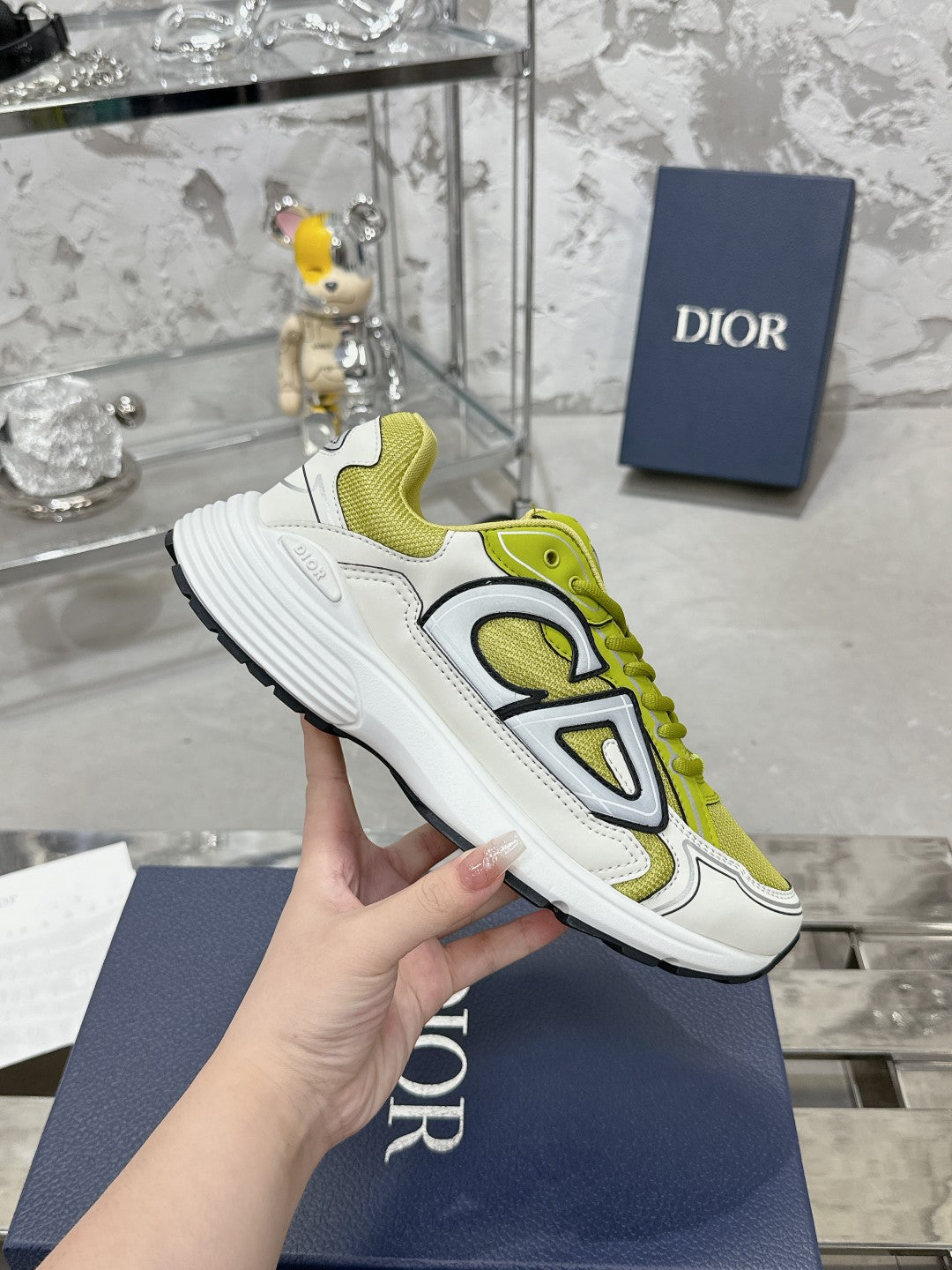 Sneakers