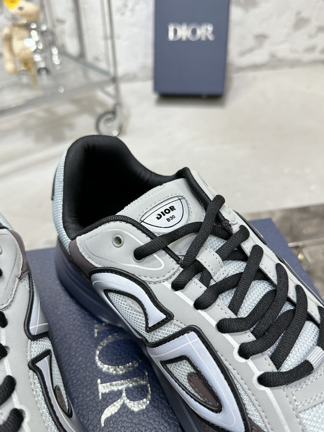 Sneakers