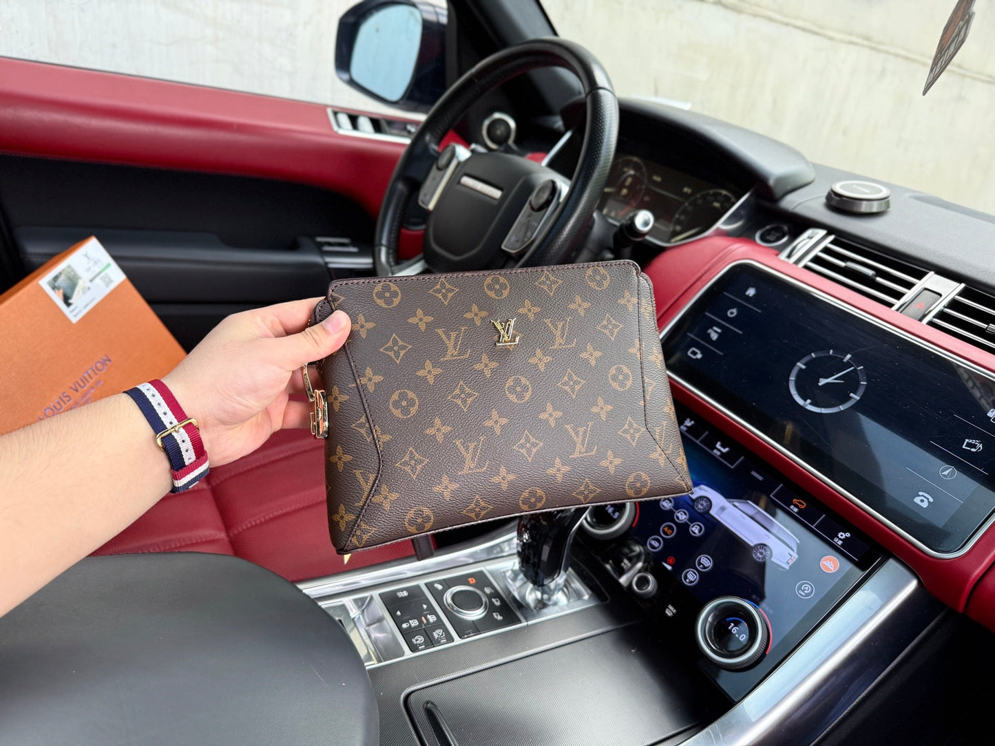 handbag