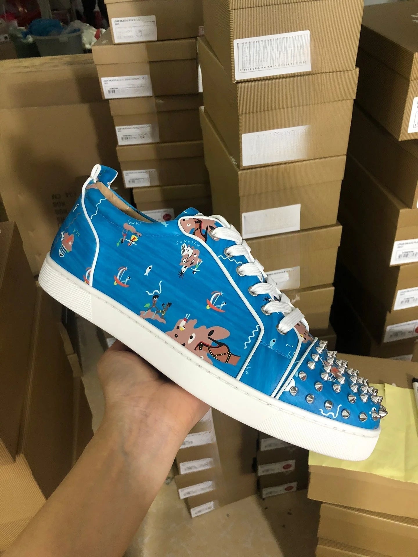 Sneaker