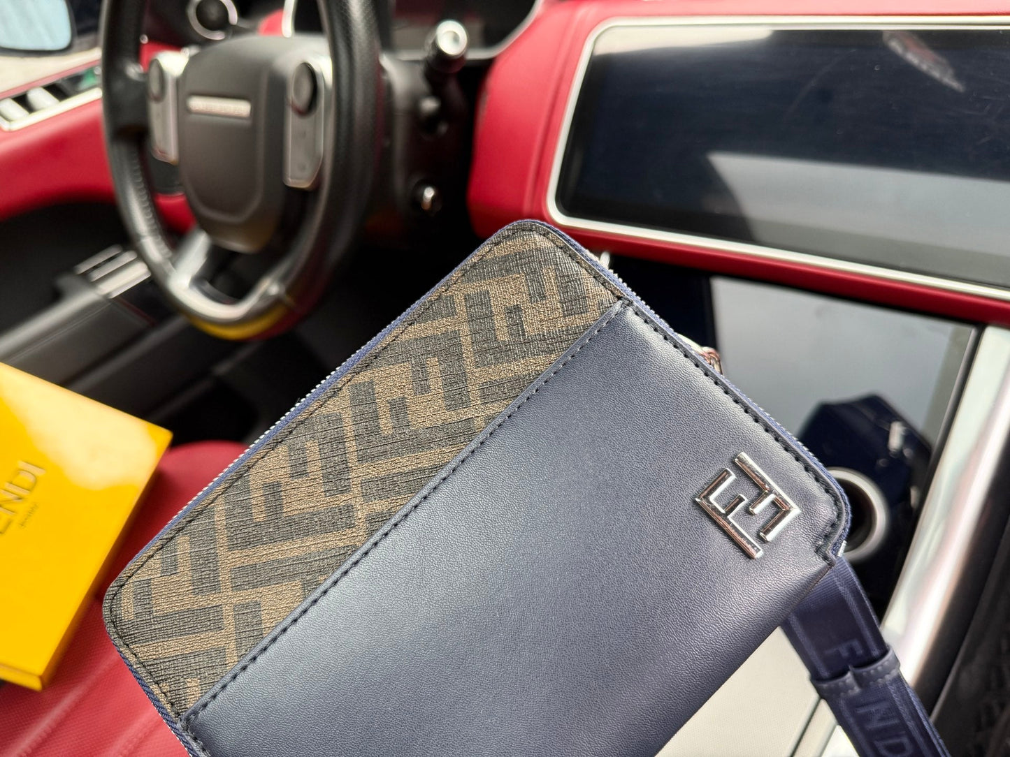 Shoulder Bags