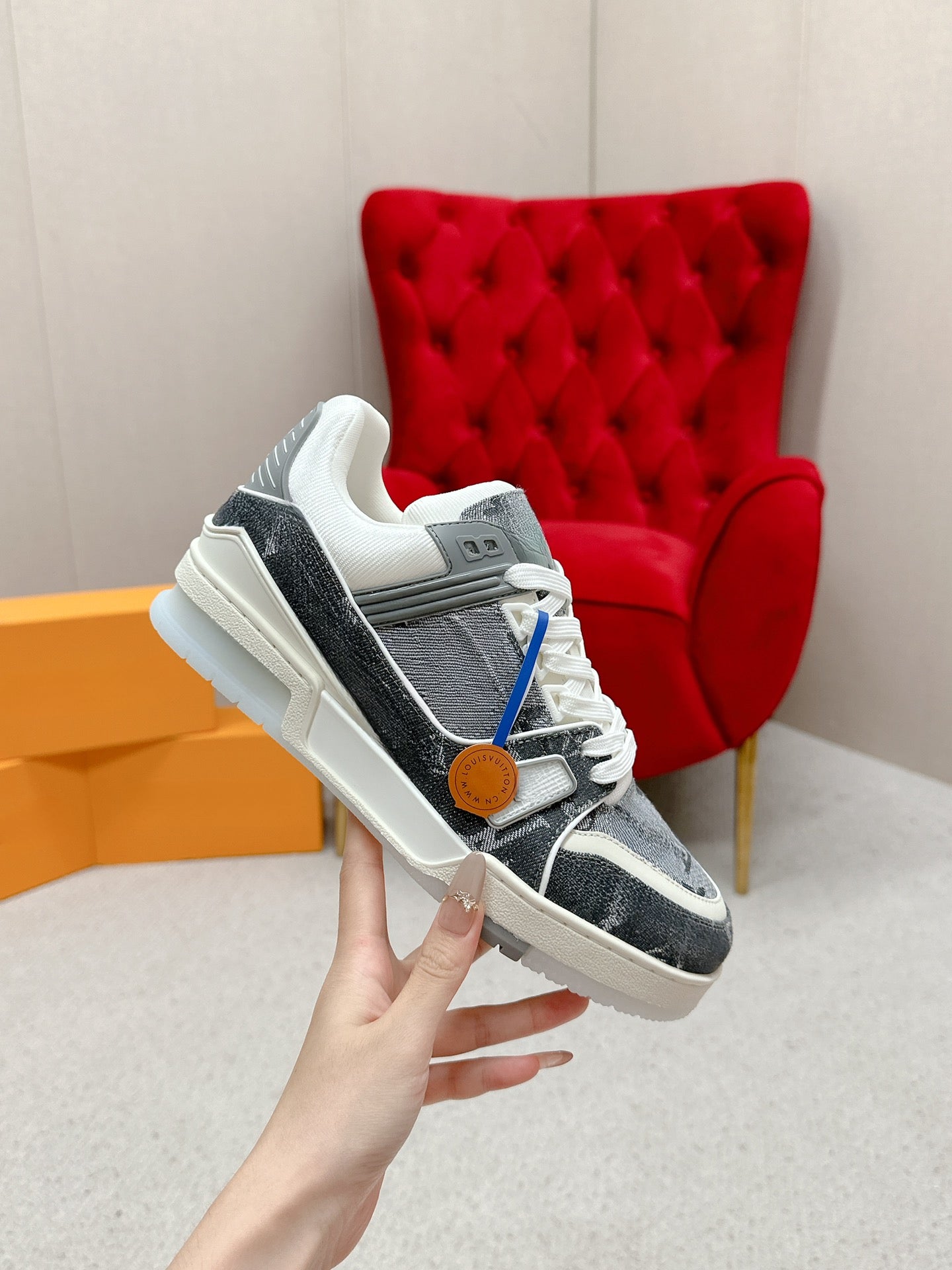 Sneakers