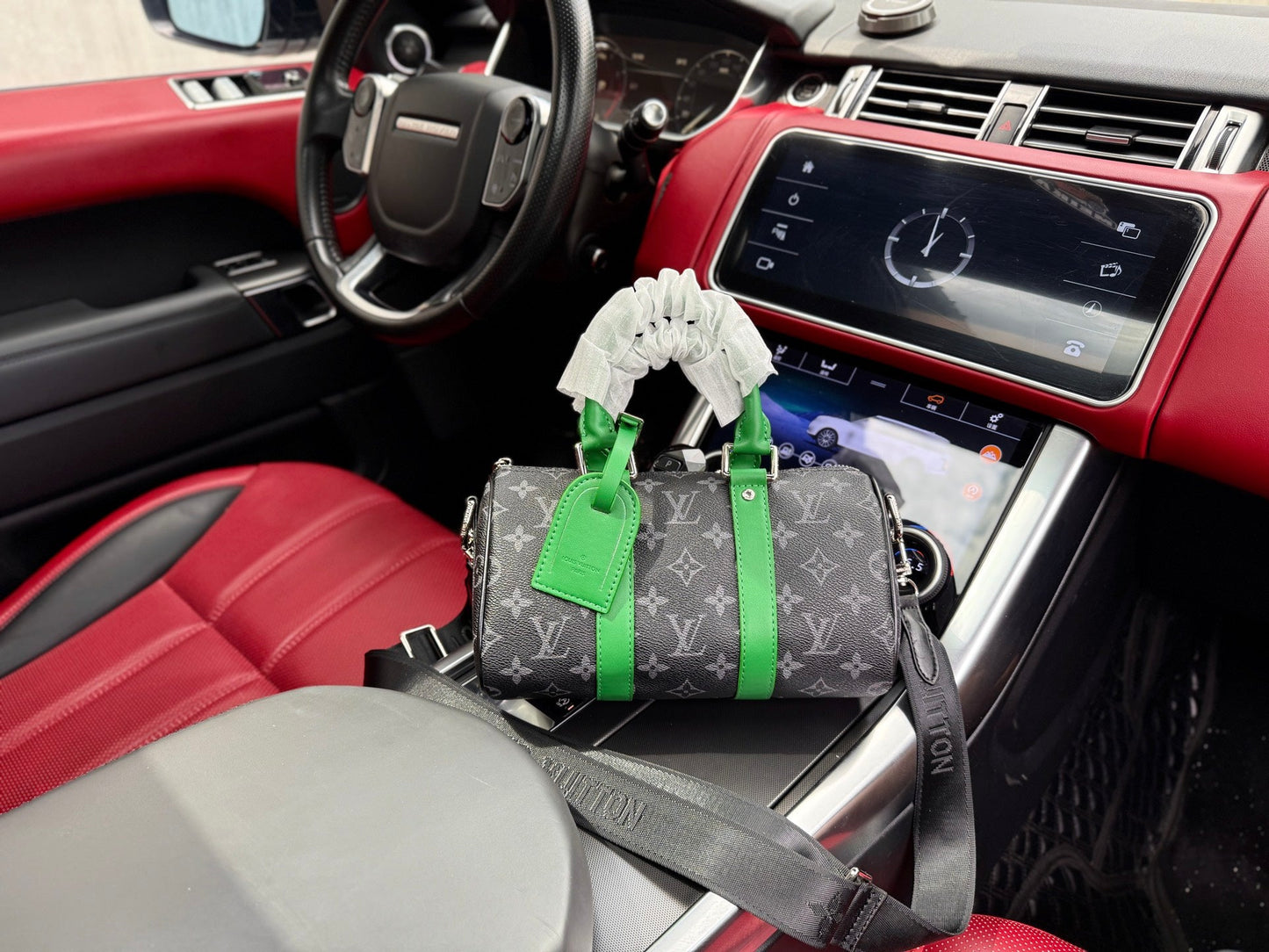 Shoulder Bags