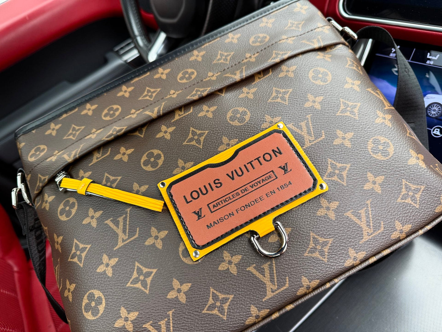 Shoulder Bags