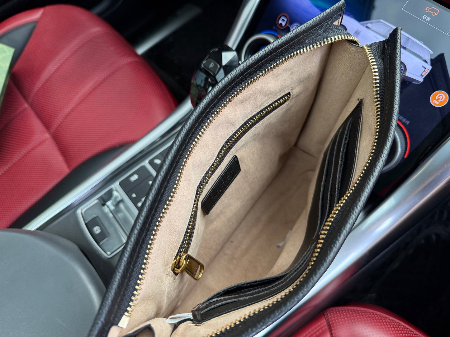 handbag