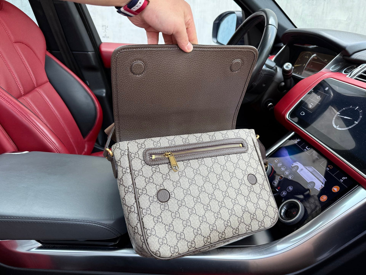 Shoulder Bags