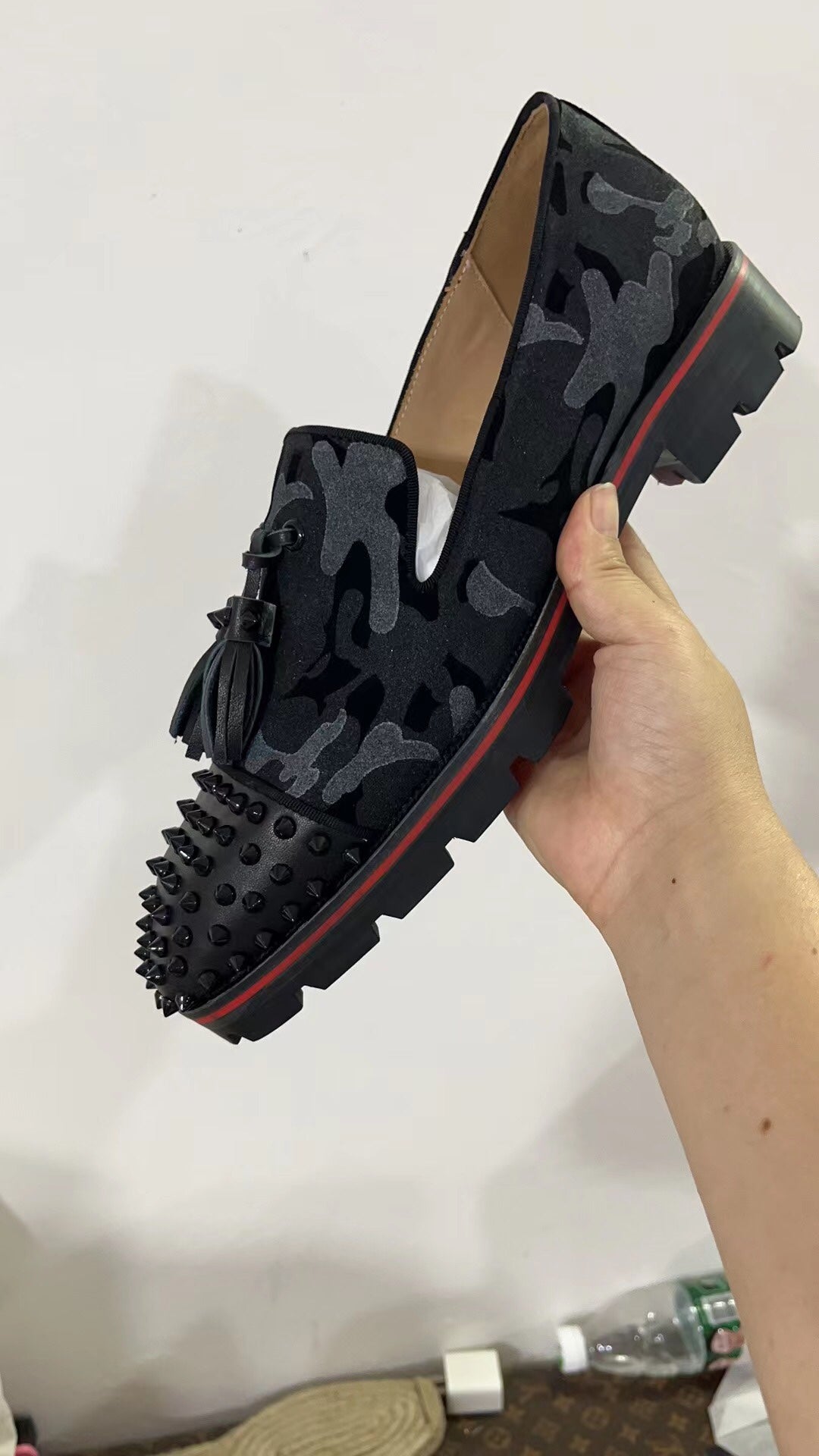 Leather shoes