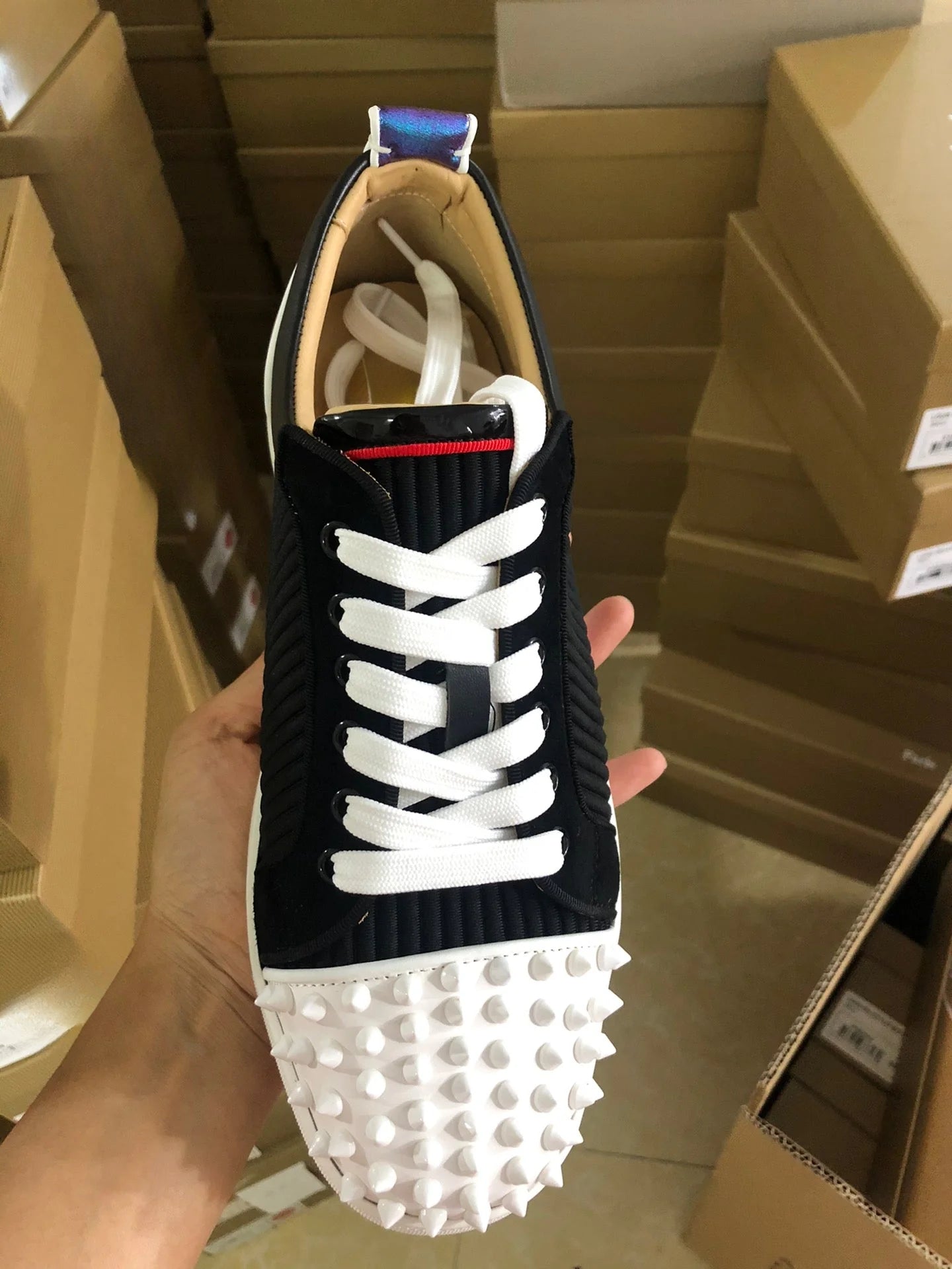 Sneaker