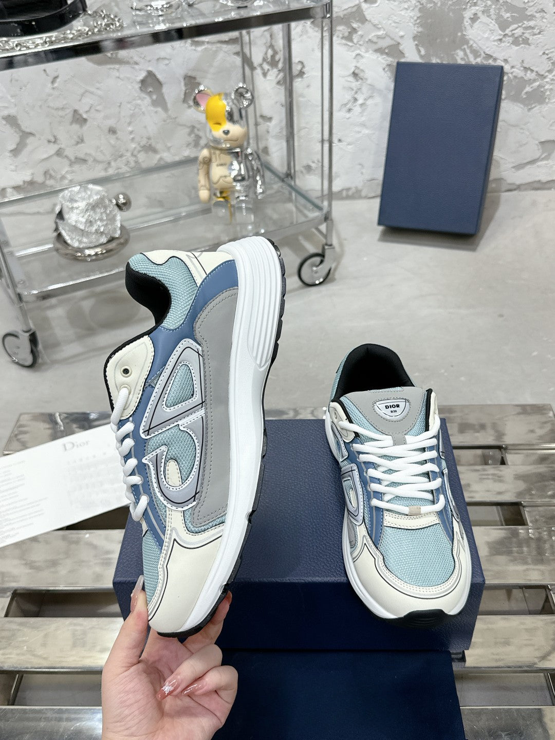 Sneakers