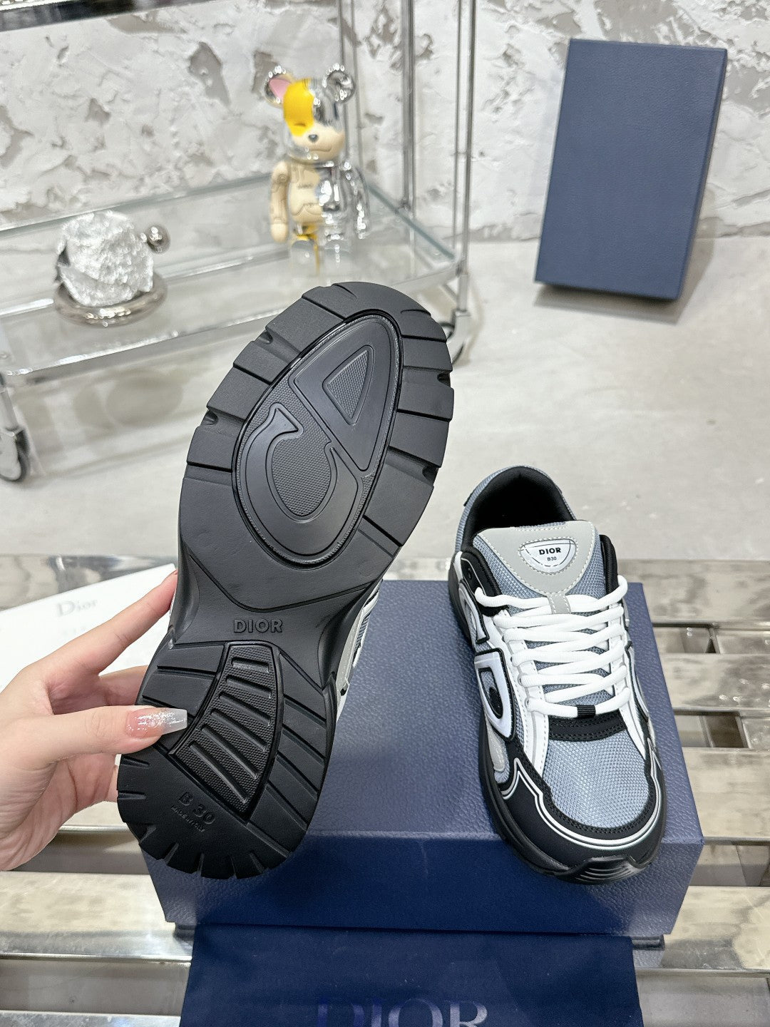 Sneakers