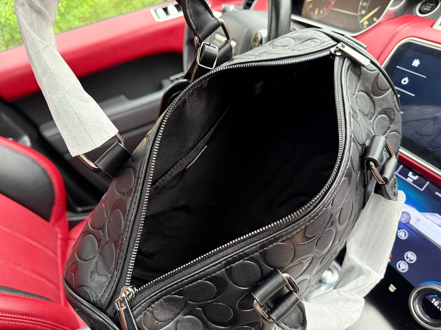 Shoulder Bags