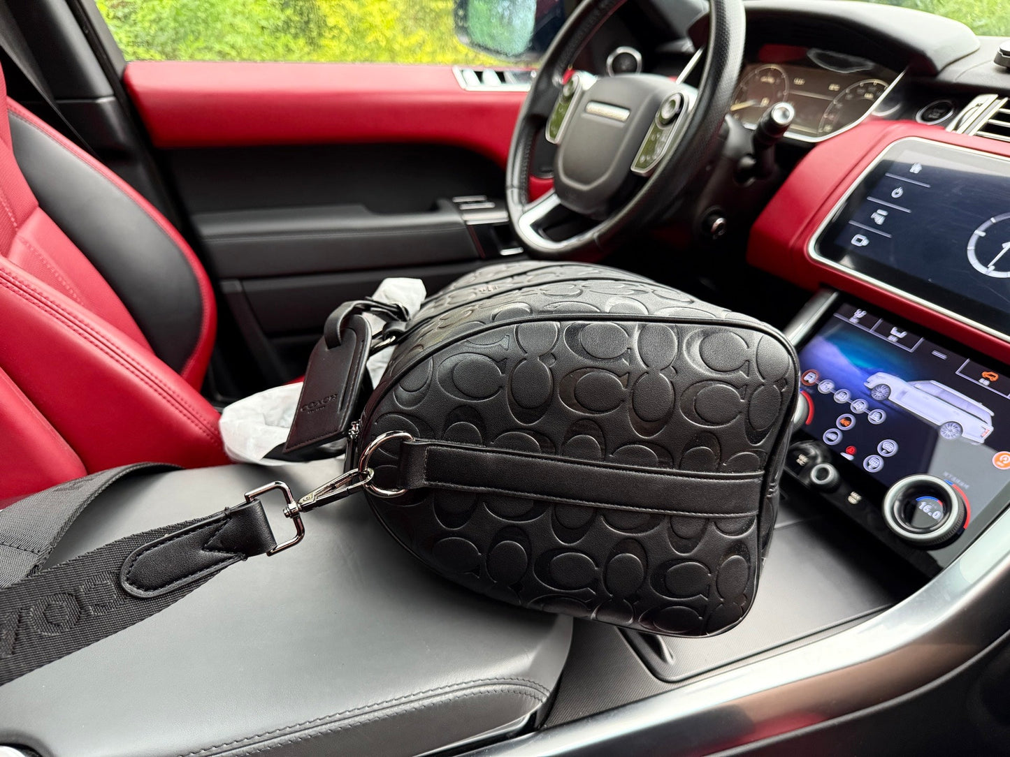 Shoulder Bags