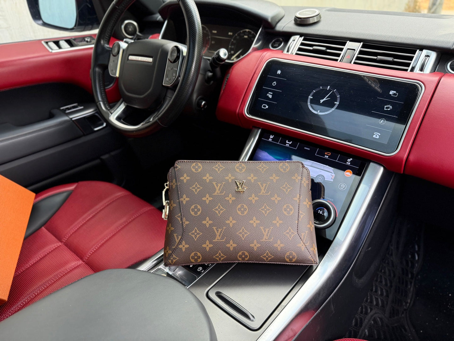 handbag