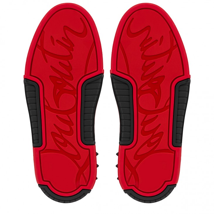 Sneaker