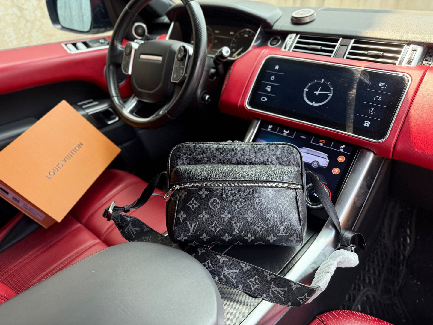 Shoulder Bags