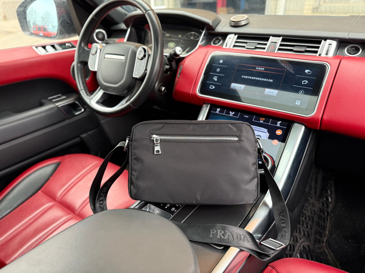 Shoulder Bags