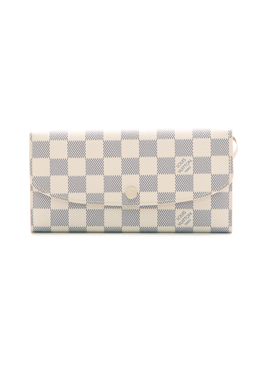 Emilie Wallet